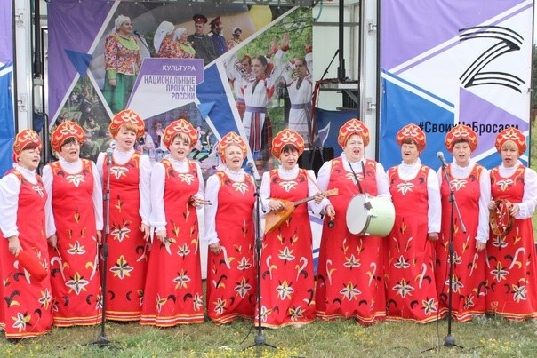 В хуторе Гезов, на Кущинской сельской территории, 15 сентября состоялась концертная программа под названием «Осенняя фантазия», организованная автоклубом.