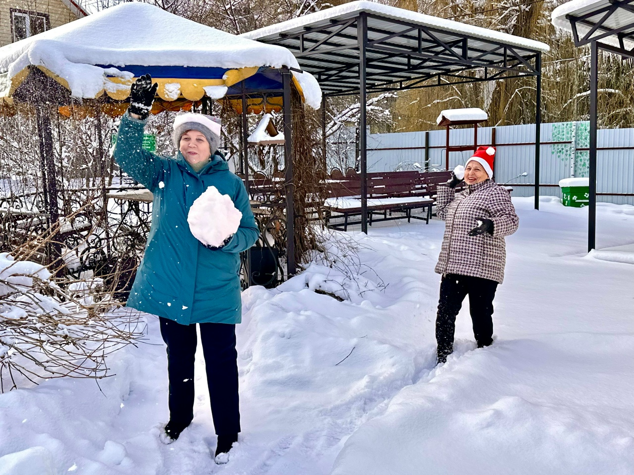 Зимний праздник спорта и веселья.
