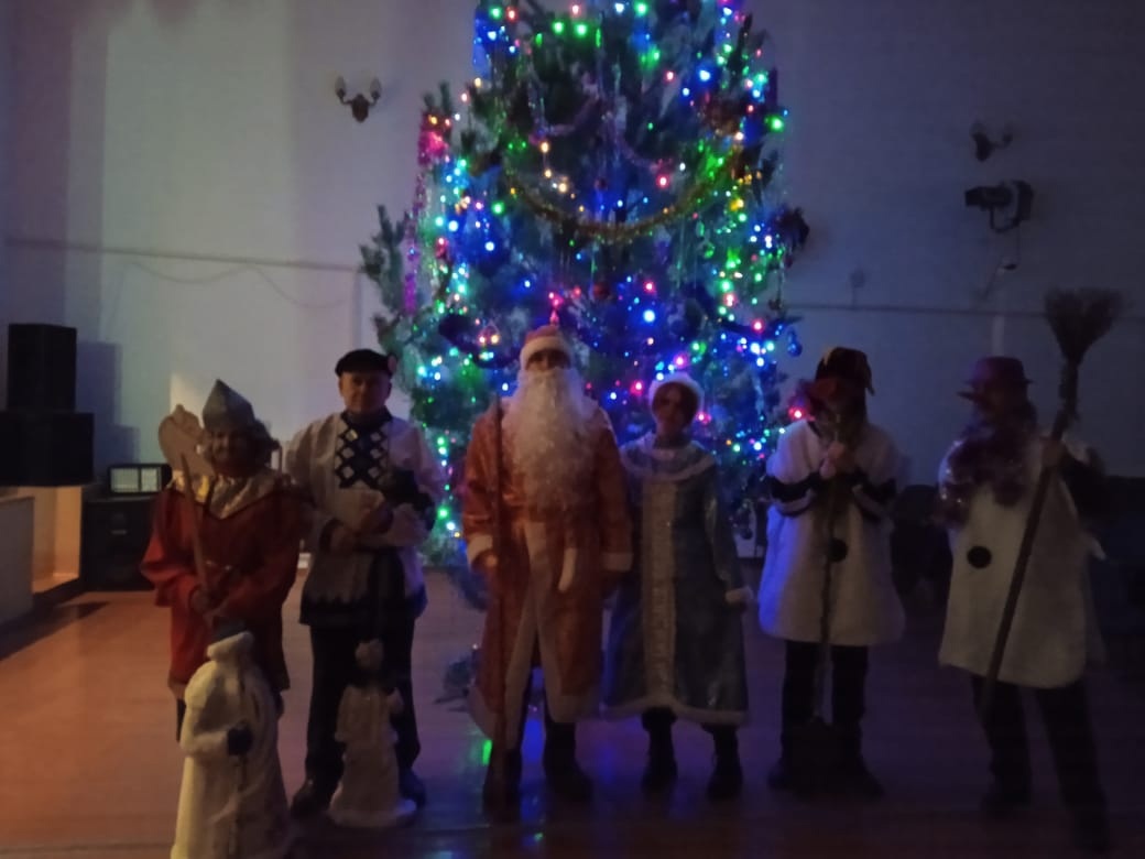 В Центре культурного развития села Матрено-Гезово прошли деревенские посиделки «Свет Рождественской звезды»