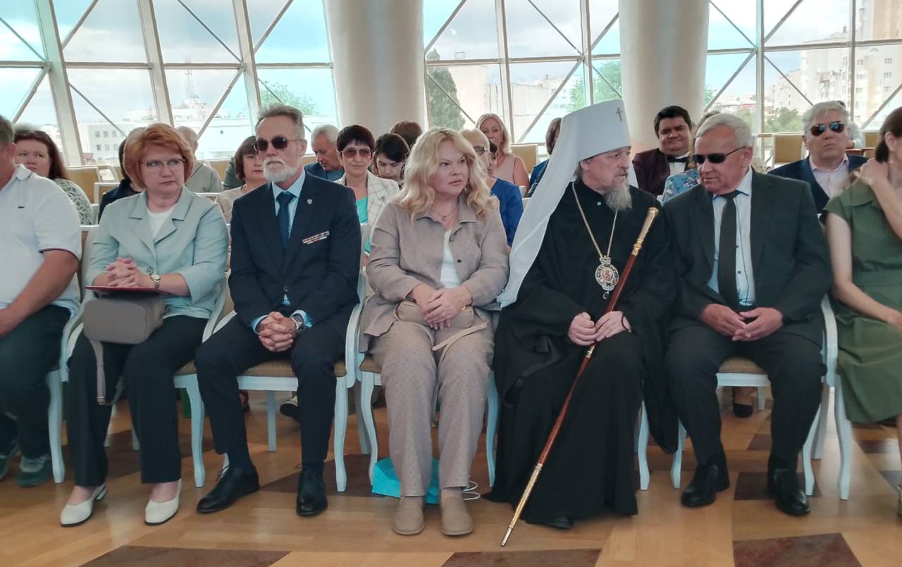 26 июня 2025 года Татьяна Бочарова приняла участие в праздничном юбилейном мероприятии «71 год вместе с ВОС», посвященному 100-летнему юбилею Всероссийского общества слепых.