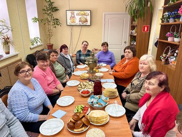 «Масленица хороша, широка ее душа!». «Масленица хороша, широка ее душа!».
