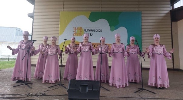 1 и 2 июля в рамках программы #Белгородское_ЛЕТО в Алексеевке прошли различные мероприятия. 1 и 2 июля в рамках программы #Белгородское_ЛЕТО в Алексеевке прошли различные мероприятия.