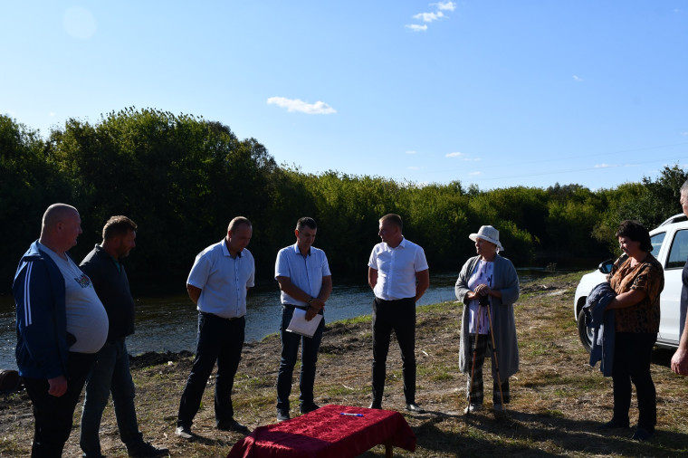 В Алексеевском городском округе состоялась приёмка работ по очистке реки Тихая Сосна.