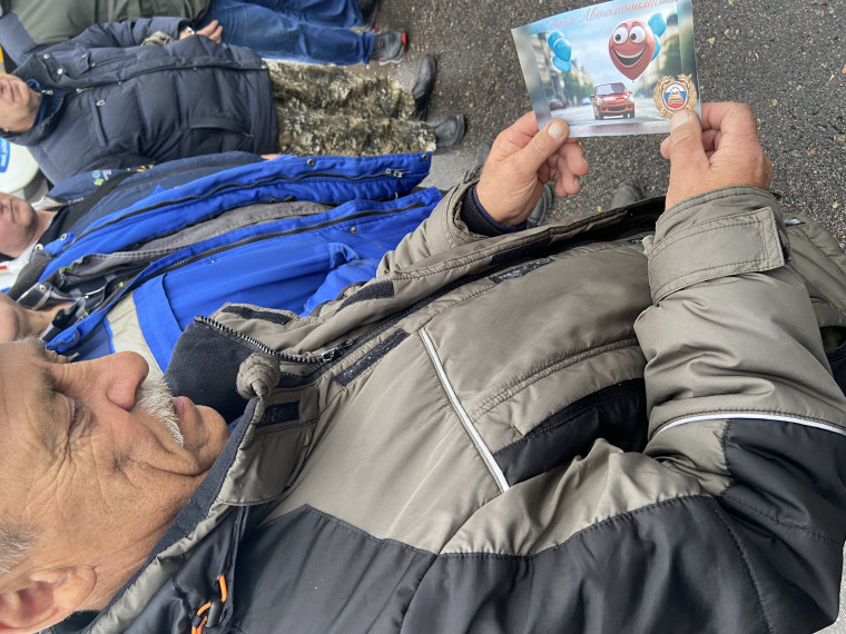 В Алексеевке водители транспортного предприятия прошли инструктаж по Правила дорожного движения.. В Алексеевке водители транспортного предприятия прошли инструктаж по Правила дорожного движения..