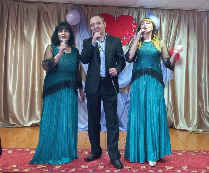 В Хрещатовском сельском Доме культуры состоялся праздничный концерт, приуроченный самому теплому и сердечному празднику – Дню Матери. В Хрещатовском сельском Доме культуры состоялся праздничный концерт, приуроченный самому теплому и сердечному празднику – Дню Матери.
