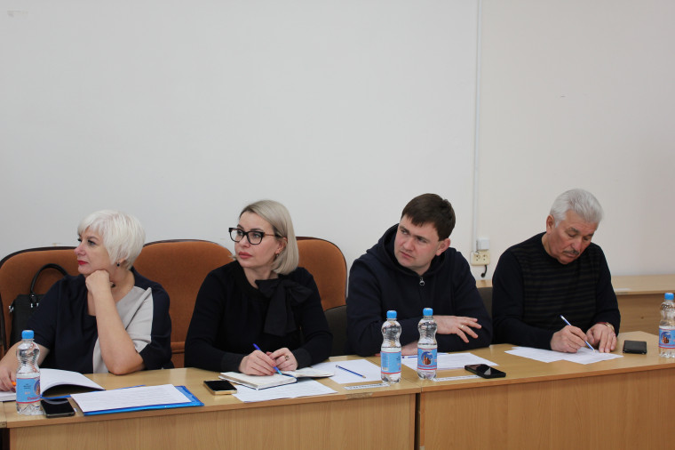Семинар для депутатов Яковлевского городского округа в рамках обучающего проекта Ассоциации «Совет муниципальных образований Белгородской области» «Муниципальный факультет». Семинар для депутатов Яковлевского городского округа в рамках обучающего проекта Ассоциации «Совет муниципальных образований Белгородской области» «Муниципальный факультет».