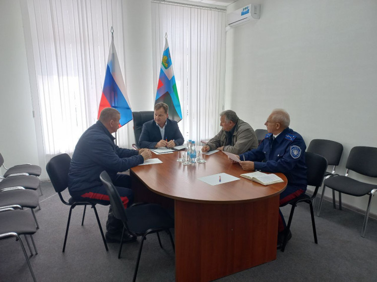 В администрации Алексеевского городского округа состоялась встреча с общественными организациями. В администрации Алексеевского городского округа состоялась встреча с общественными организациями.