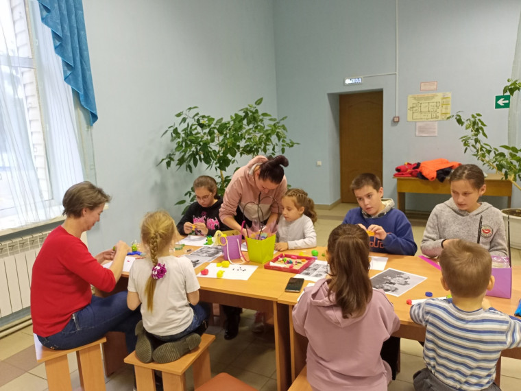 В Центре культурного развития села Щербаково прошел мастер-класс «Из мусорной кучки классные штучки». В Центре культурного развития села Щербаково прошел мастер-класс «Из мусорной кучки классные штучки».