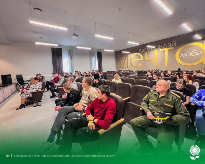В Центре культурного развития «Солнечный» прошел праздник «Десантная осень - 2022». В Центре культурного развития «Солнечный» прошел праздник «Десантная осень - 2022».