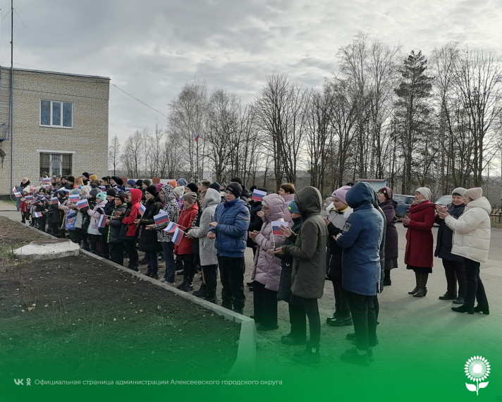 В селе Варваровка состоялось открытие Аллеи Памяти в рамках проекта «Жизнь дана нам на добрые дела».