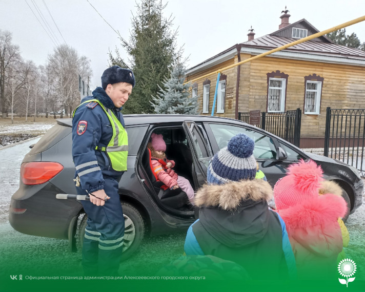 В Подсередненском детском саду прошел урок по безопасности дорожного движения.