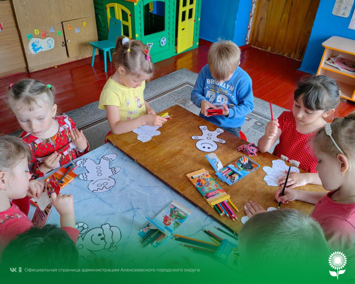 В детских садах Алексеевского городского округа прошли мероприятия, посвященные вкусному и необычному лакомству – прянику.