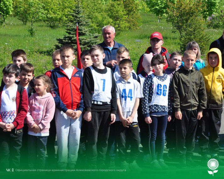В Алексеевке состоялся юбилейный 49-й традиционный легкоатлетический кросс на призы межрайонной газеты «Заря».
