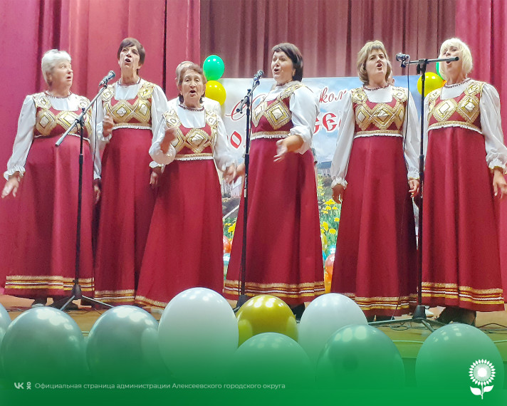 В престольный праздник святого Тихона Задонского прошёл День села Камышеватое, который было посвящён 160-летию Храма.