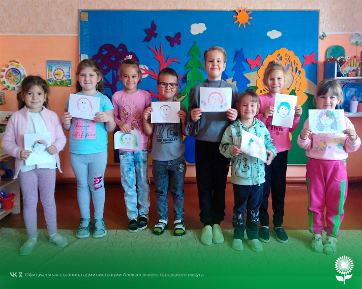 В детских садах Алексеевского городского округа прошёл День парикмахера.