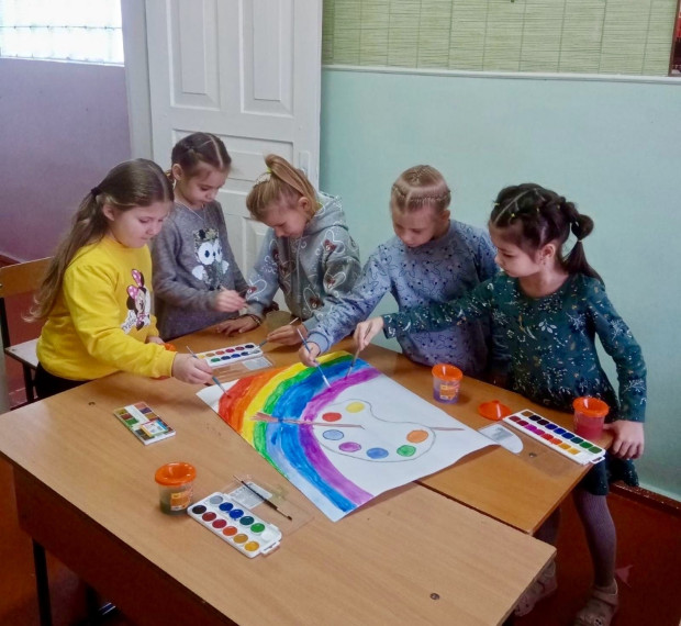 В детских садах Алексеевского городского округа прошёл День акварели.