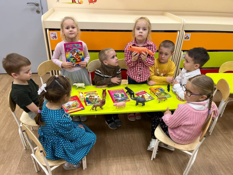 В детских садах Алексеевского городского округа прошел праздник посвященный литературе и книге.