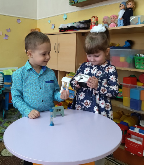 В детских садах Алексеевского городского округа прошел тематический День часов.