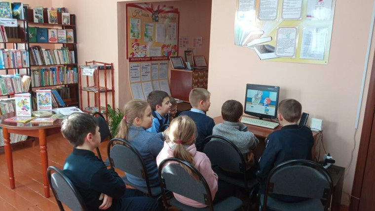 В Белозоровской модельной библиотеке для учащихся 2 и 4 классов МБОУ «Белозоровская ООШ» была проведена литературная квест-игра «Денискины рассказы».