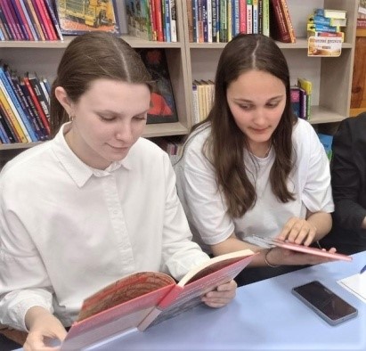 7 мая Центральная детская библиотека стала участником XV Международной Акции «Читаем детям о Великой Отечественной войне», организатором которой является ГБУК «Самарская областная детская библиотека».