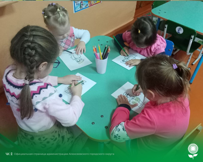 В детских садах Алексеевского городского округа отметили День таможенника.