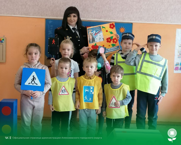 Воспитанники Щербаковского детского сада изучили требования ПДД.