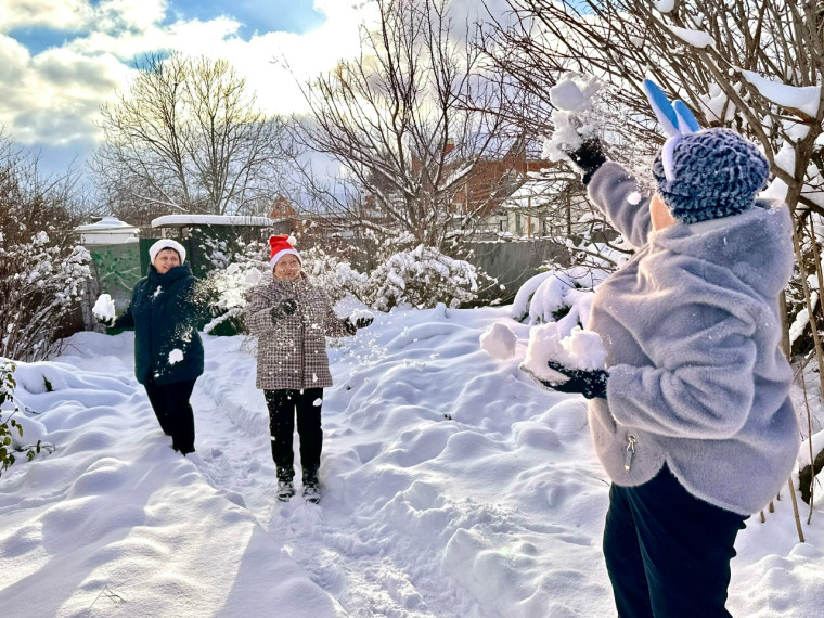 Зимний праздник спорта и веселья.